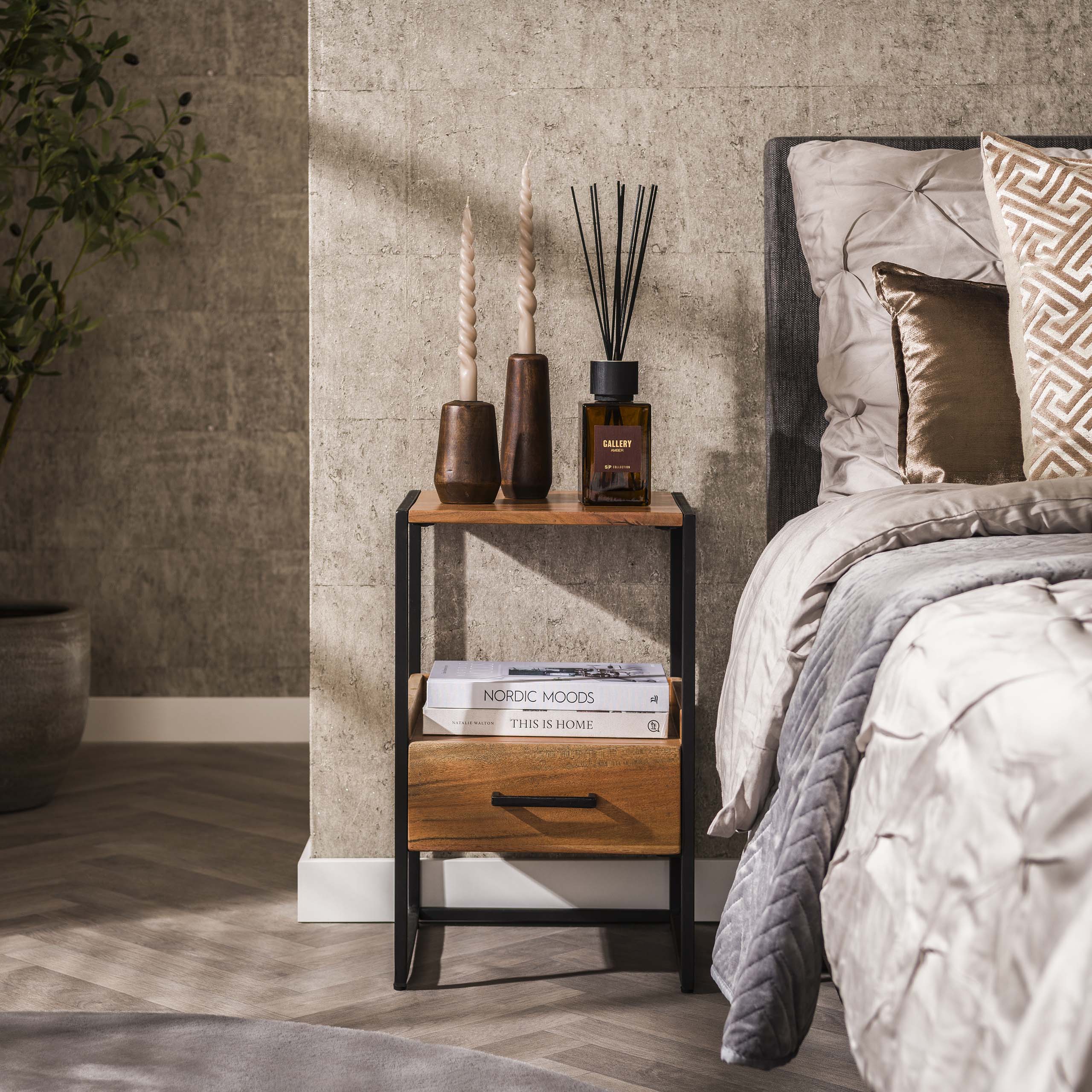 Nachtkastje Niche XS | 1 Lade | Massief acacia