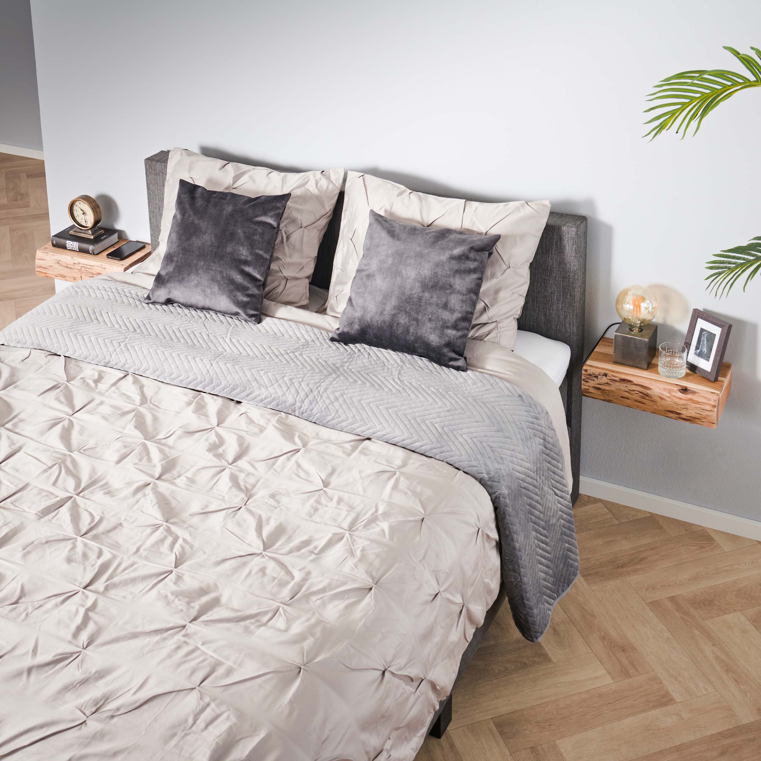 Nachtkastje Tree L | 1 Lade | Massief acacia | Set van 2