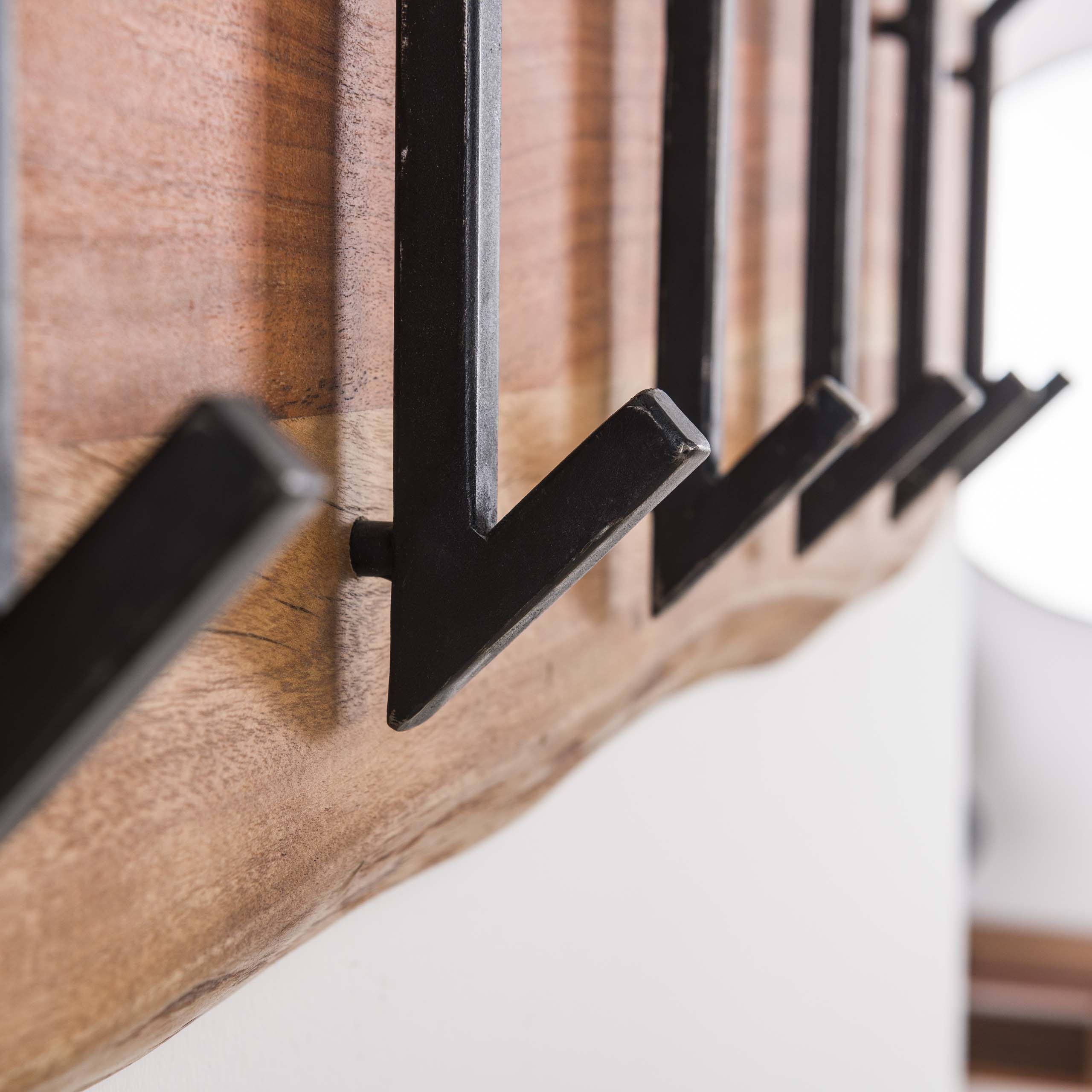 Kapstok Edge | 2x6 haken | Massief acacia