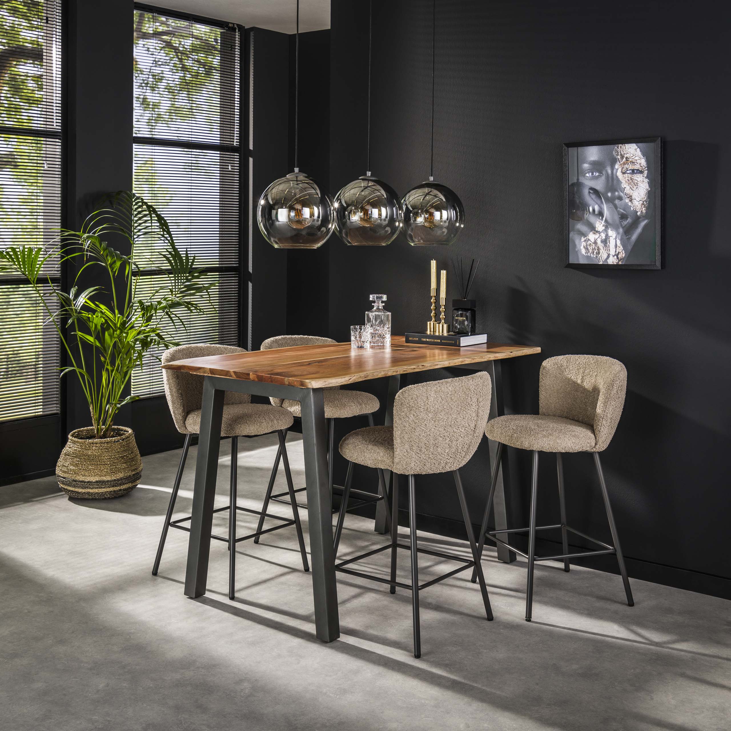 Bartafel Edge | 147 cm | Massief acacia