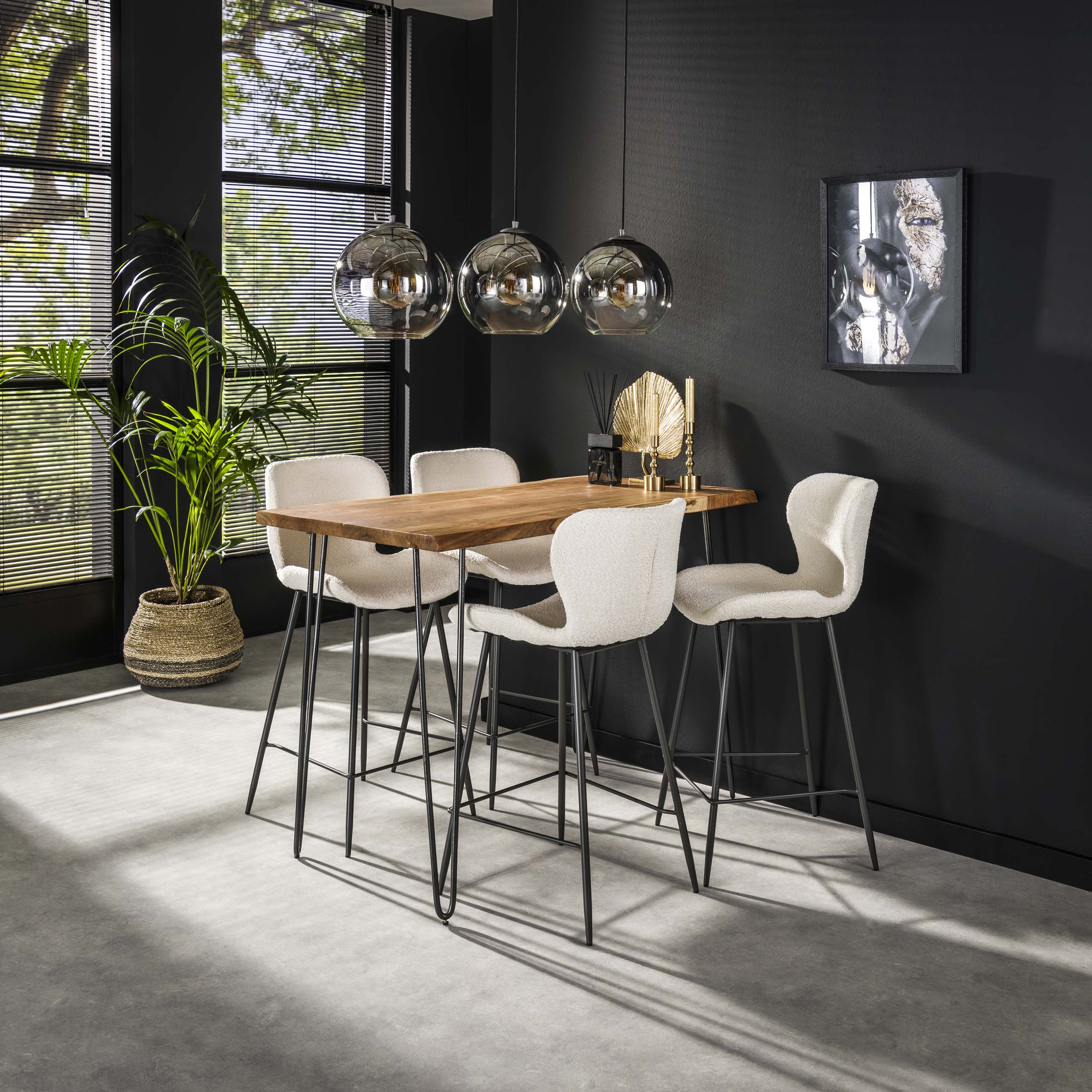 Bartafel Edge 130cm | Massief acacia naturel