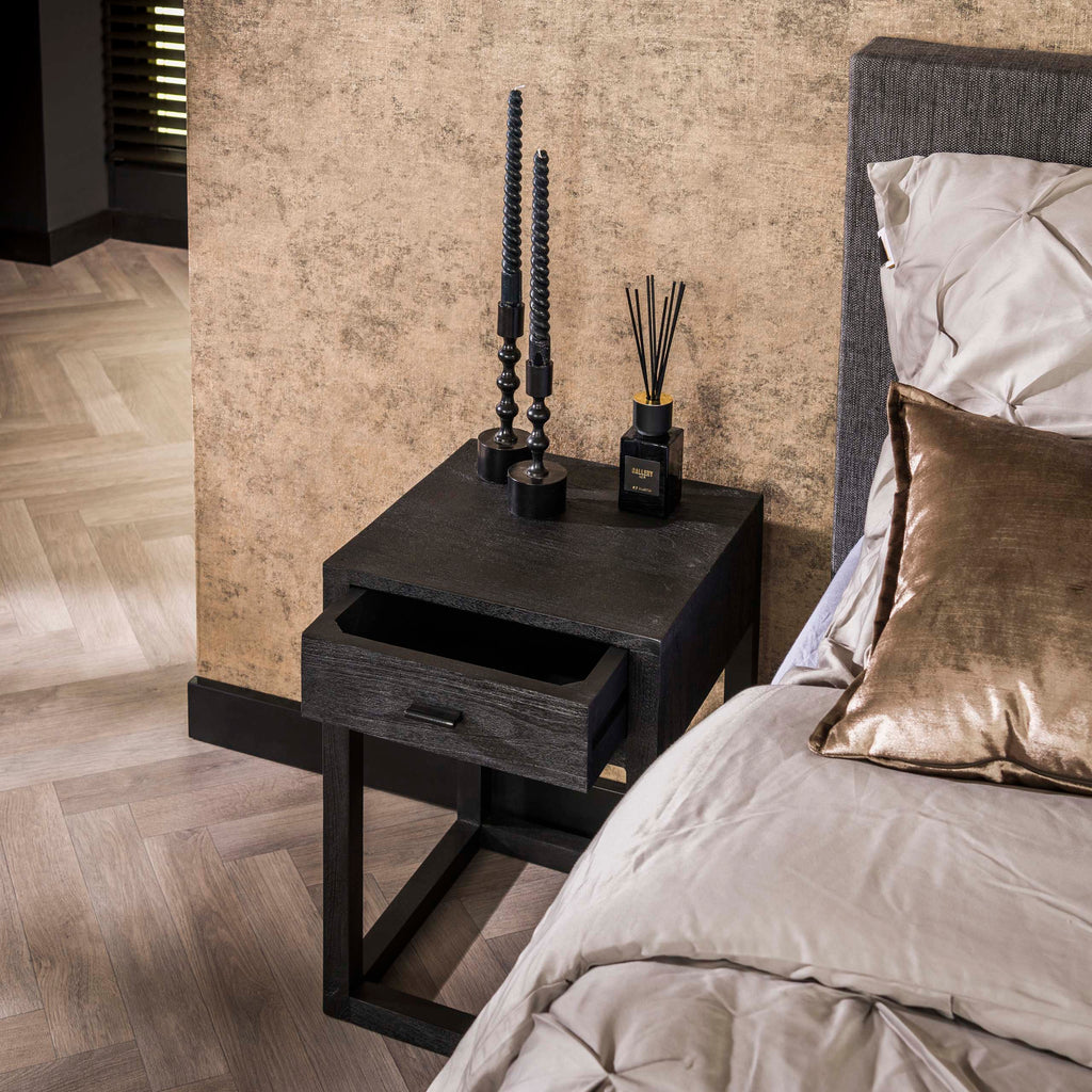 Nachtkastje Black Square | 1 Lade | Massief mangohout zwart