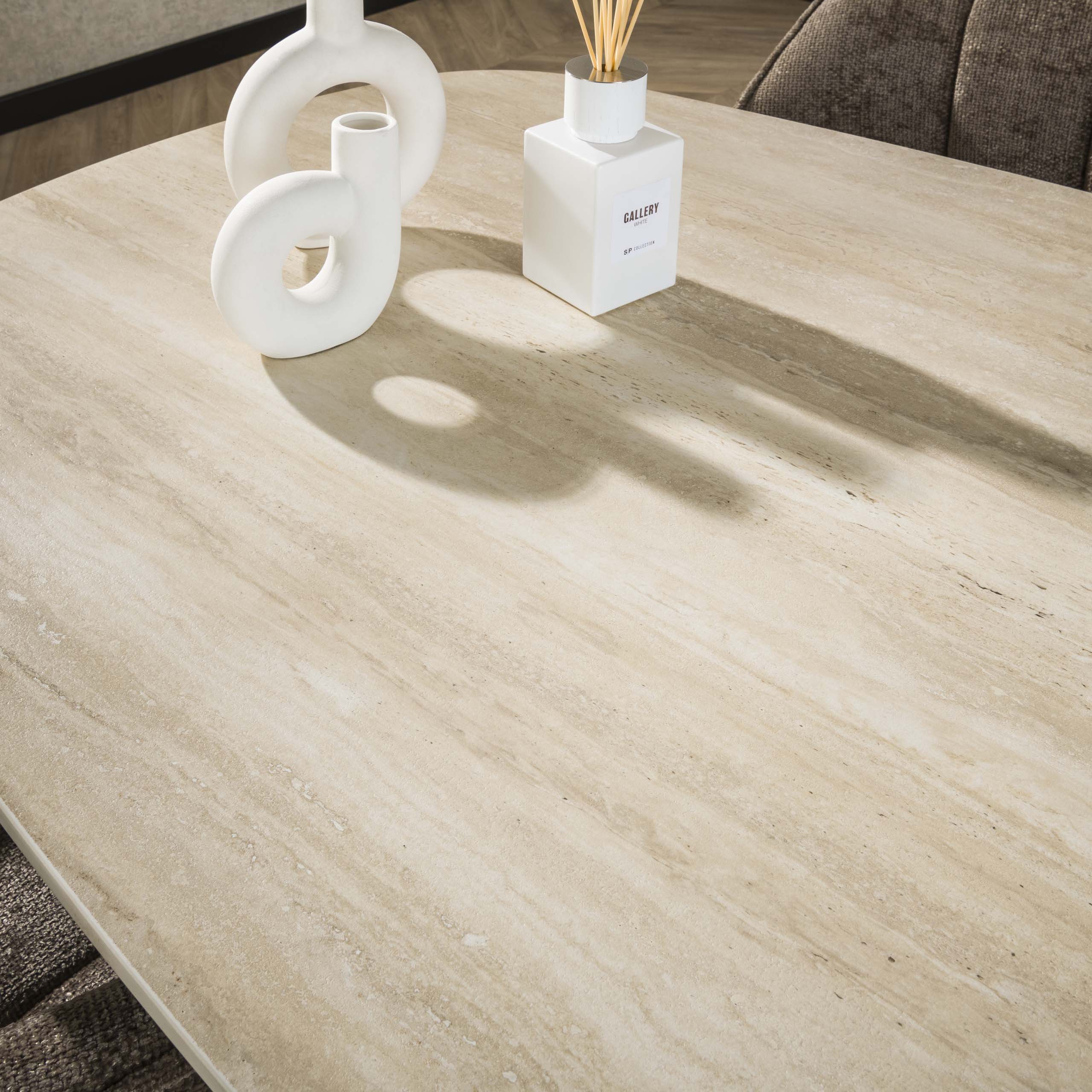 Eettafel Romano Cross | Deens ovaal | 215 cm | Travertin