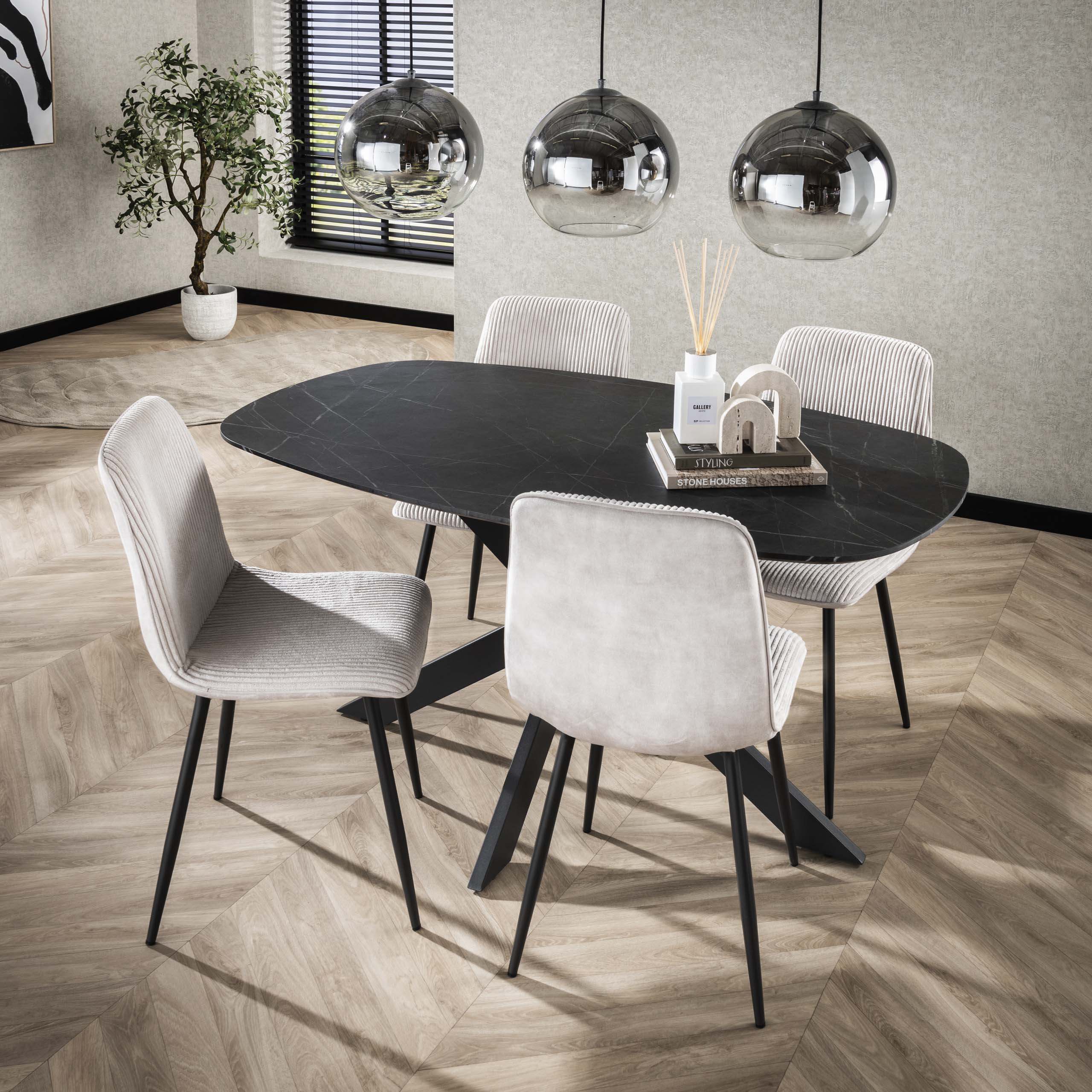 Eettafel Onyx Cross | Deens ovaal | 150 cm | Graphite