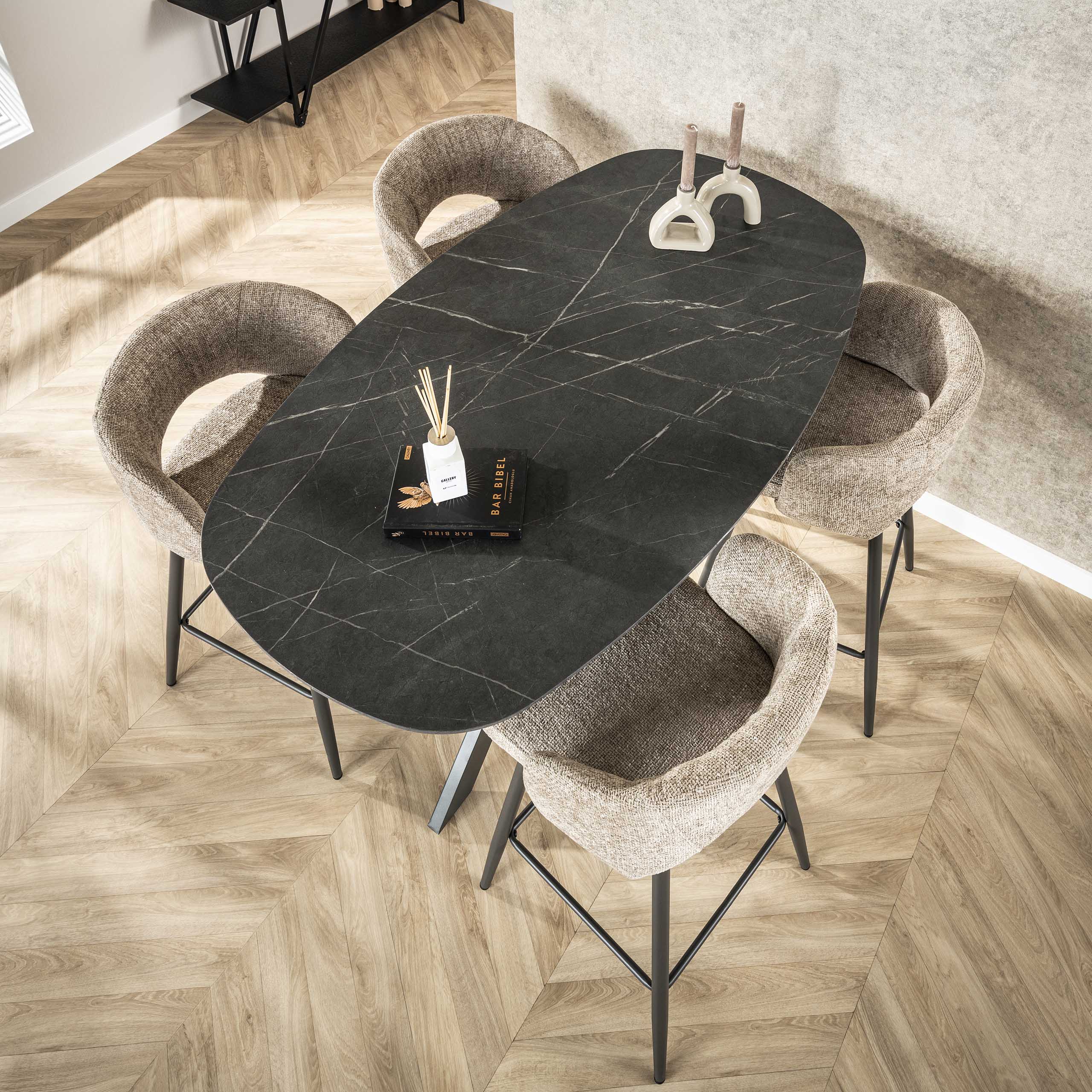 Bartafel Onyx Cross | Deens ovaal | 140cm Graphite