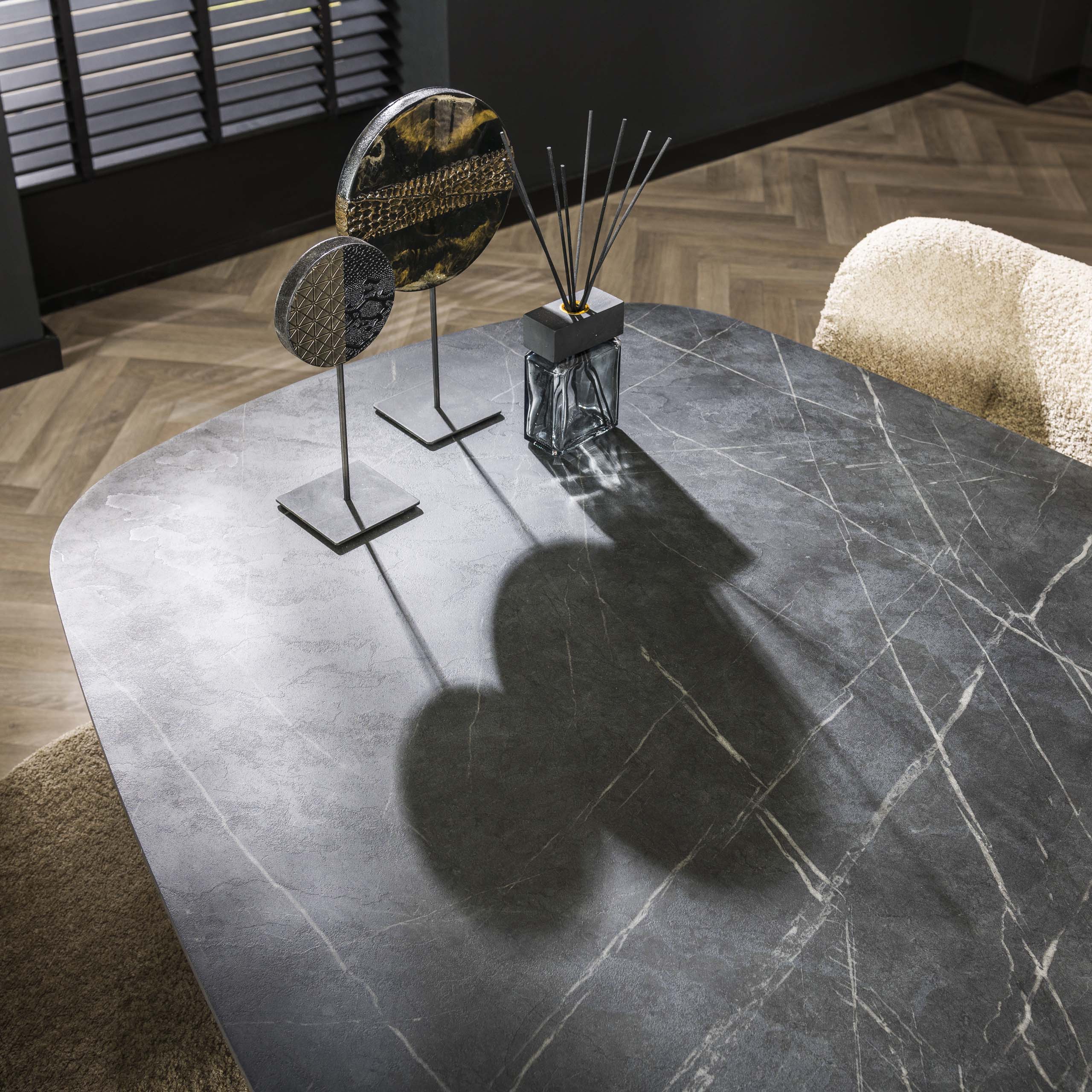 Eettafel Onyx Cross | Deens ovaal | 215 cm | Graphite
