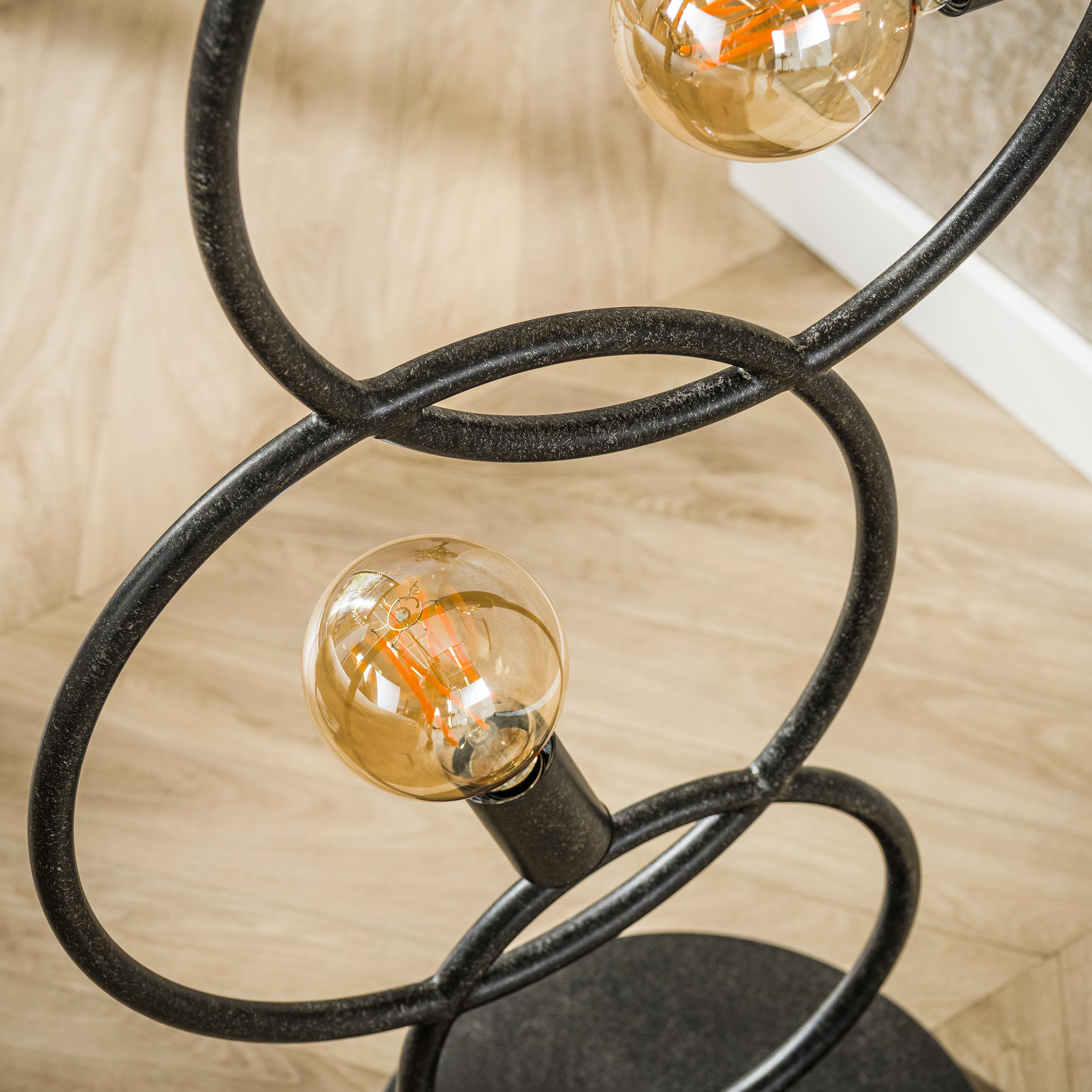 Vloerlamp Loop | 3-Lichts | Artic zwart