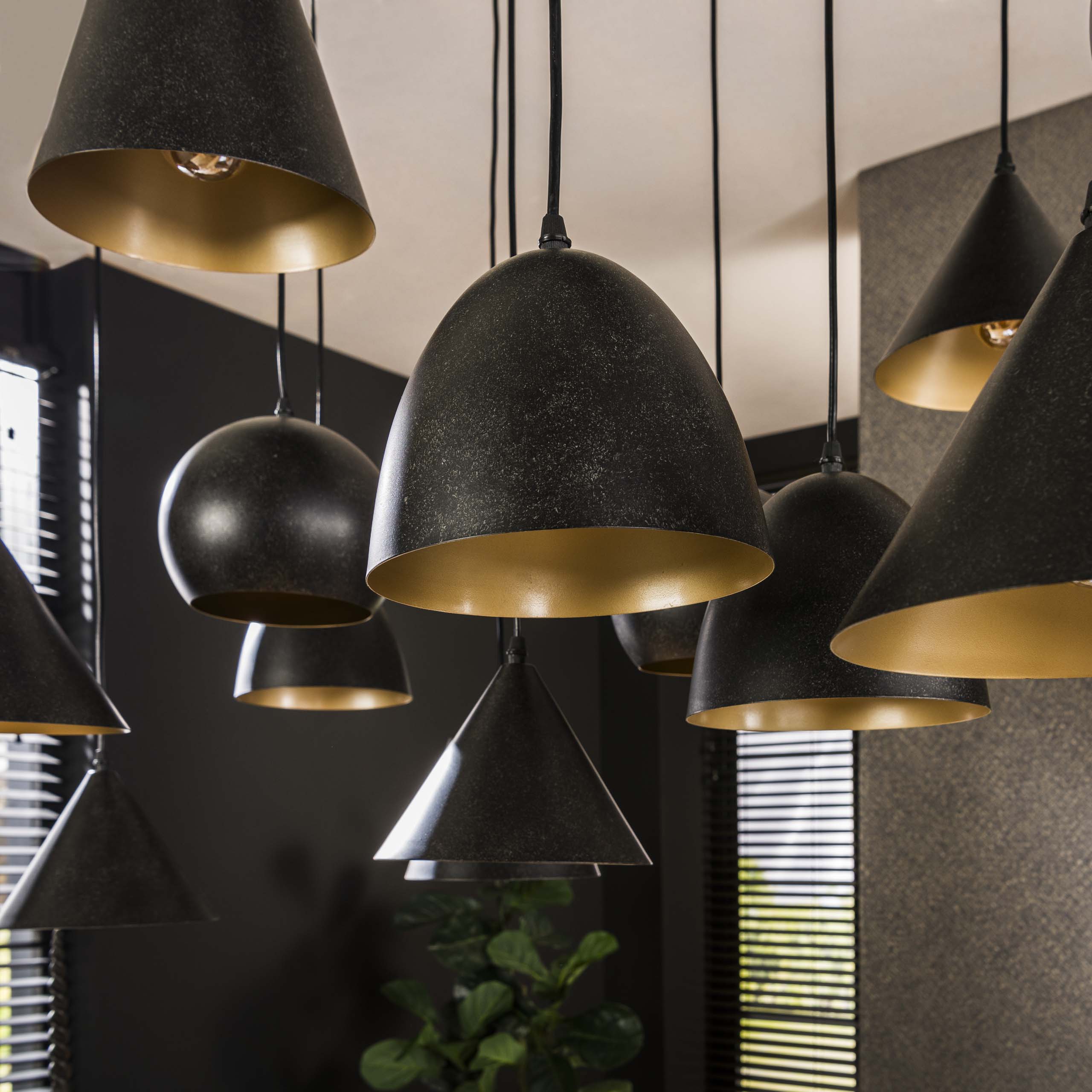 Hanglamp Metal XXL | 18-Lichts | Artic zwart