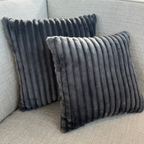 Kussen Teddy | Ribstof | Antraciet 45x45 cm