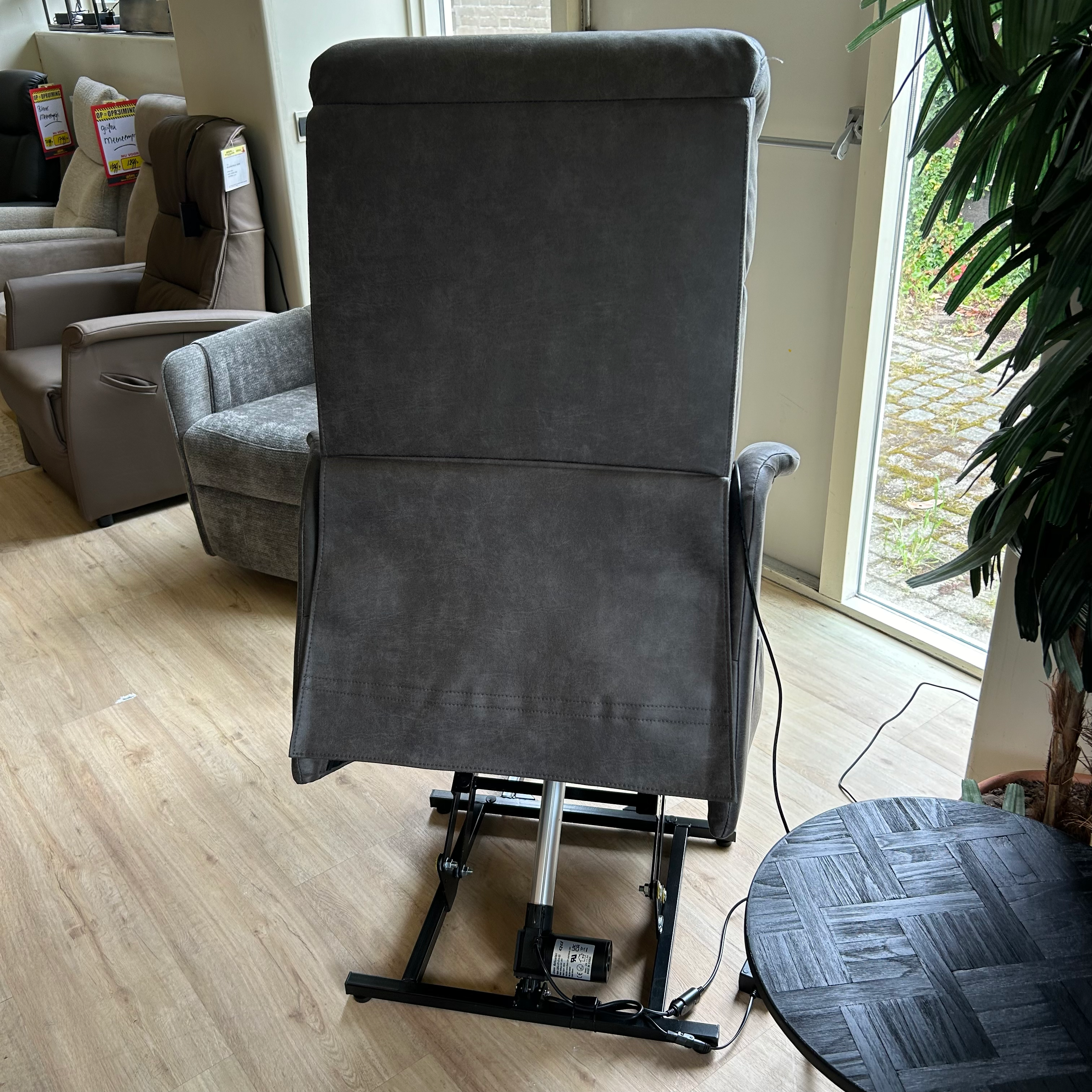 Relaxfauteuil Najel met lift!