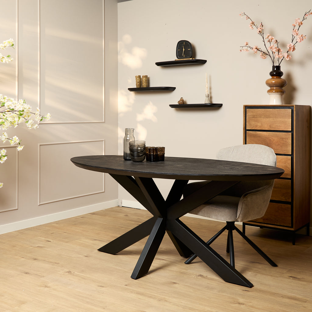 Eettafel Brandy Zwart | 160 cm | Ovaal