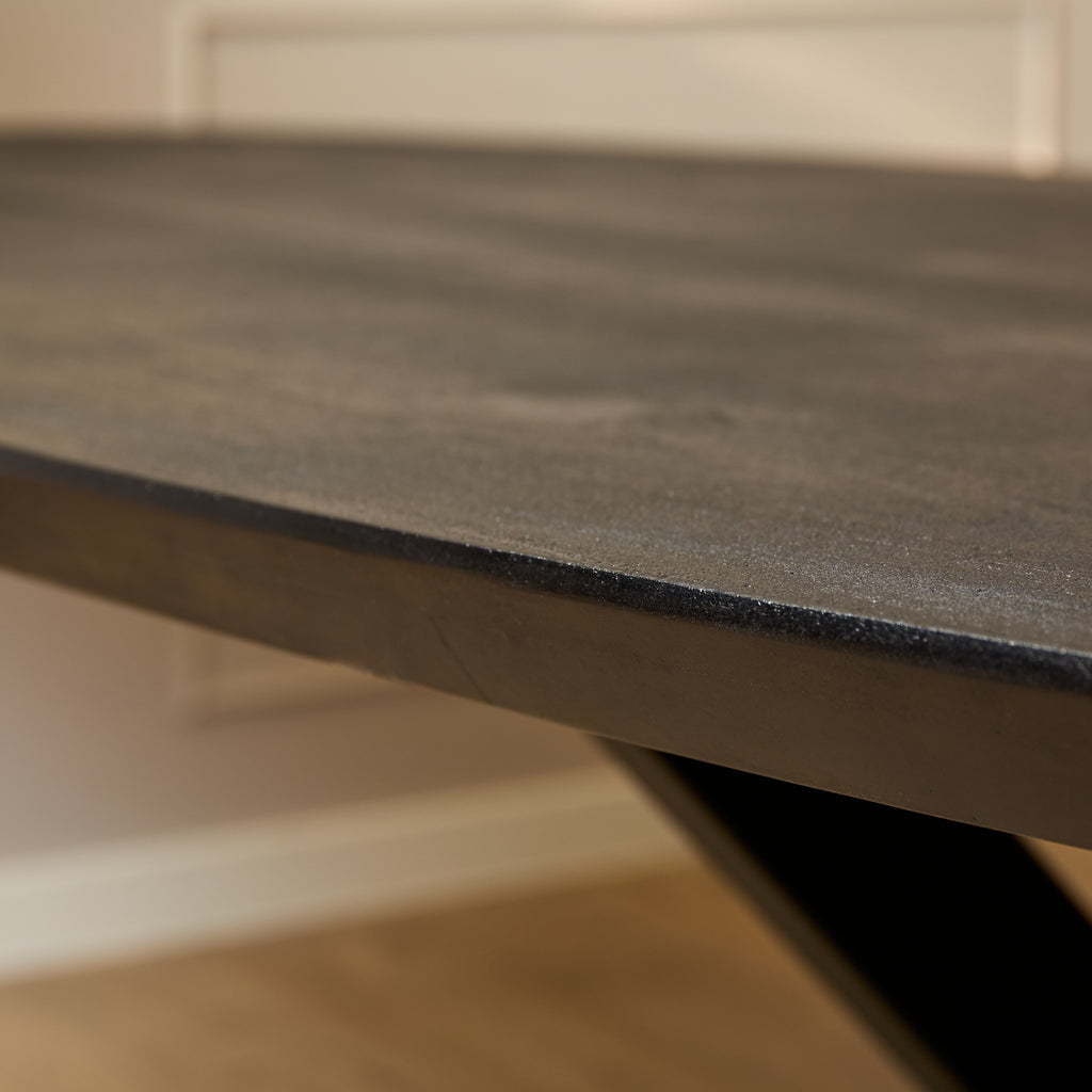 Eettafel Ovaal Brandy Black | Massief mango | Zwart