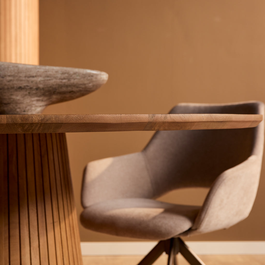 Eettafel Solana | Ovaal | Mangohout naturel