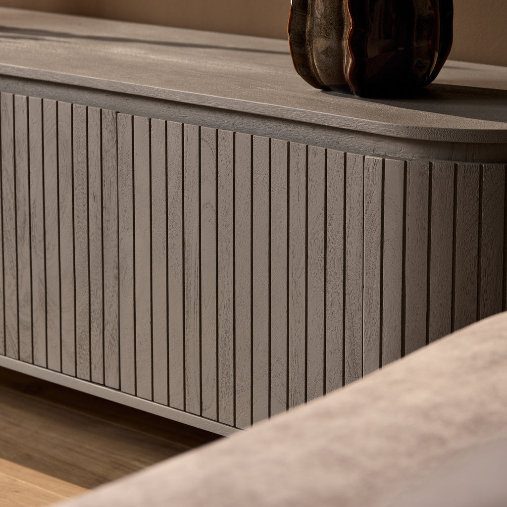 Tv meubel Solana | Verticale latten | Mangohout taupe