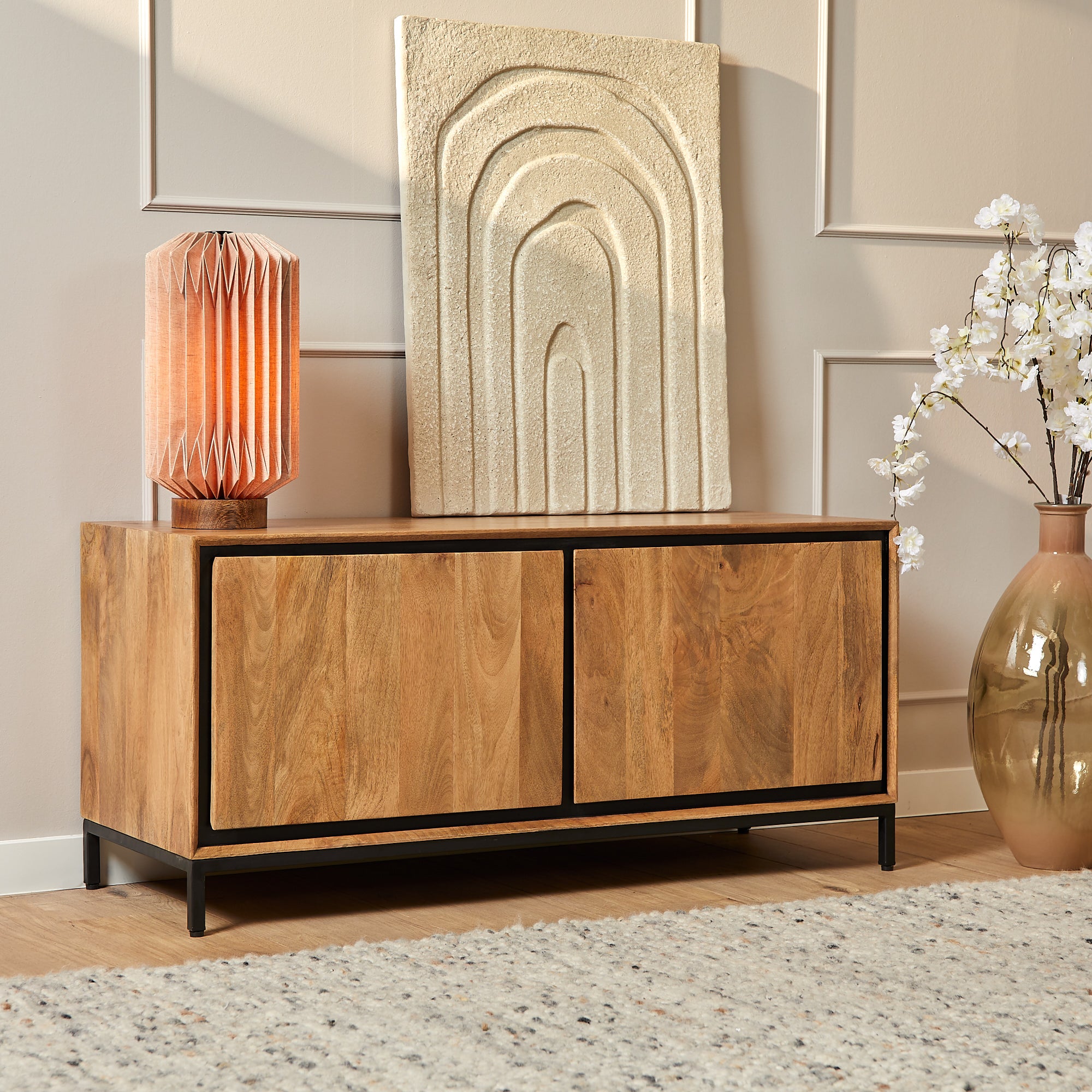 Tv-meubel RichWood | 2 deuren | Gelakt mangohout