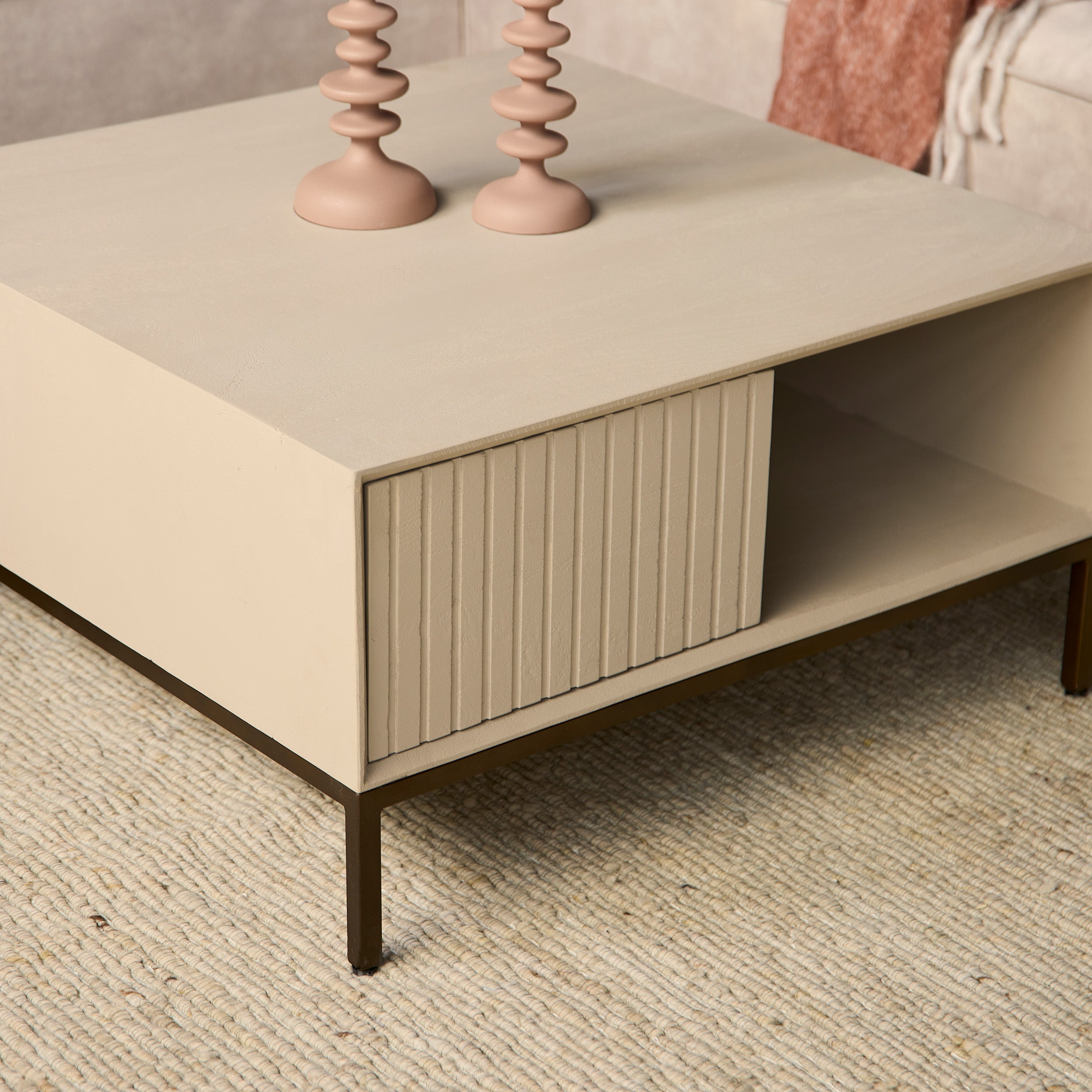 Salontafel Madison Sand | Mangohout | 80x80