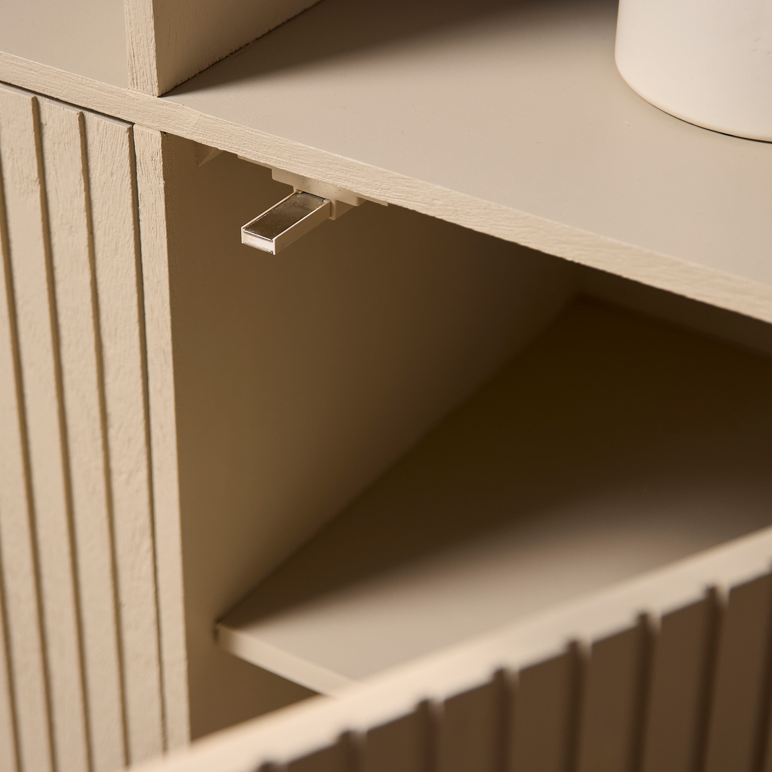 Vakkenkast Madison XL | Sand | Mangohout & Metaal