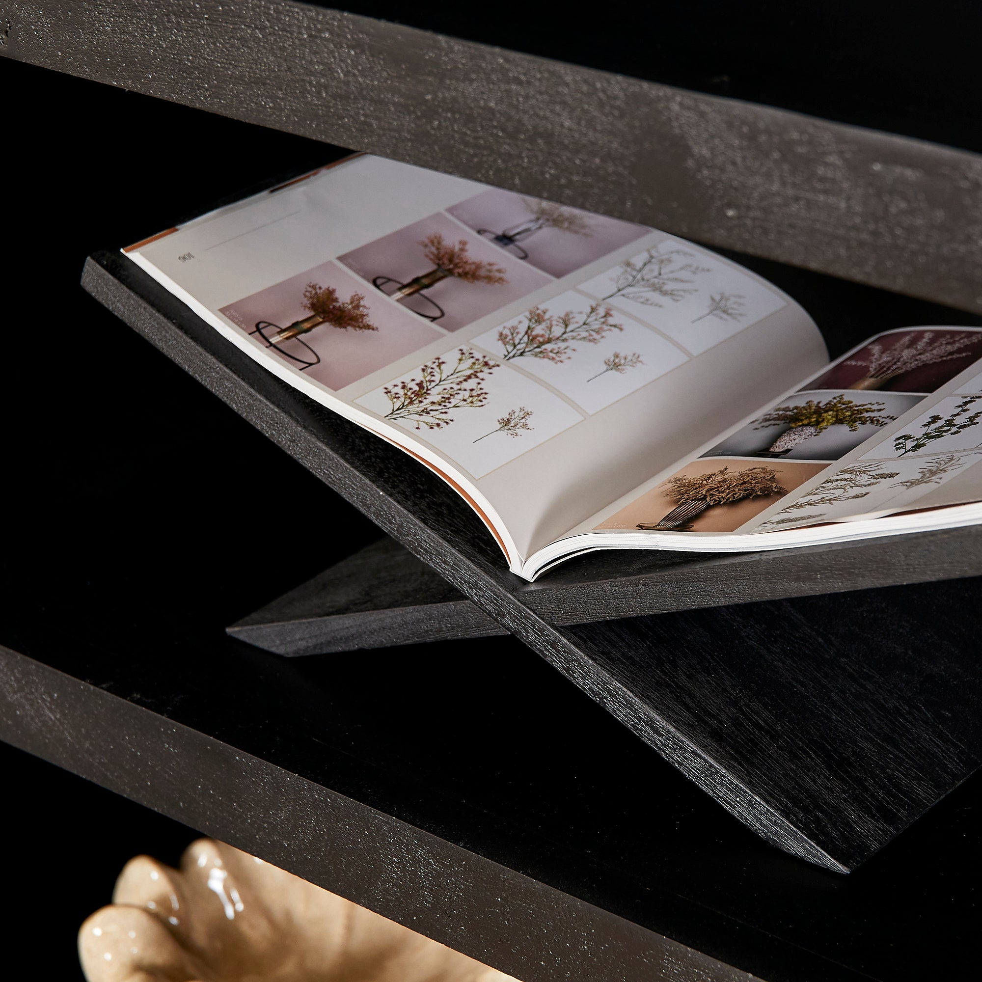 Vakkenkast Brussel Black XL | Mangohout | Black finish