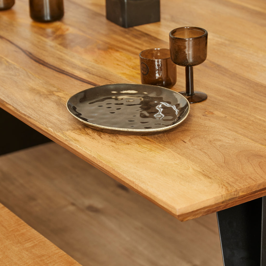 Eetkamertafel Extense | Massief mango | Zwart frame