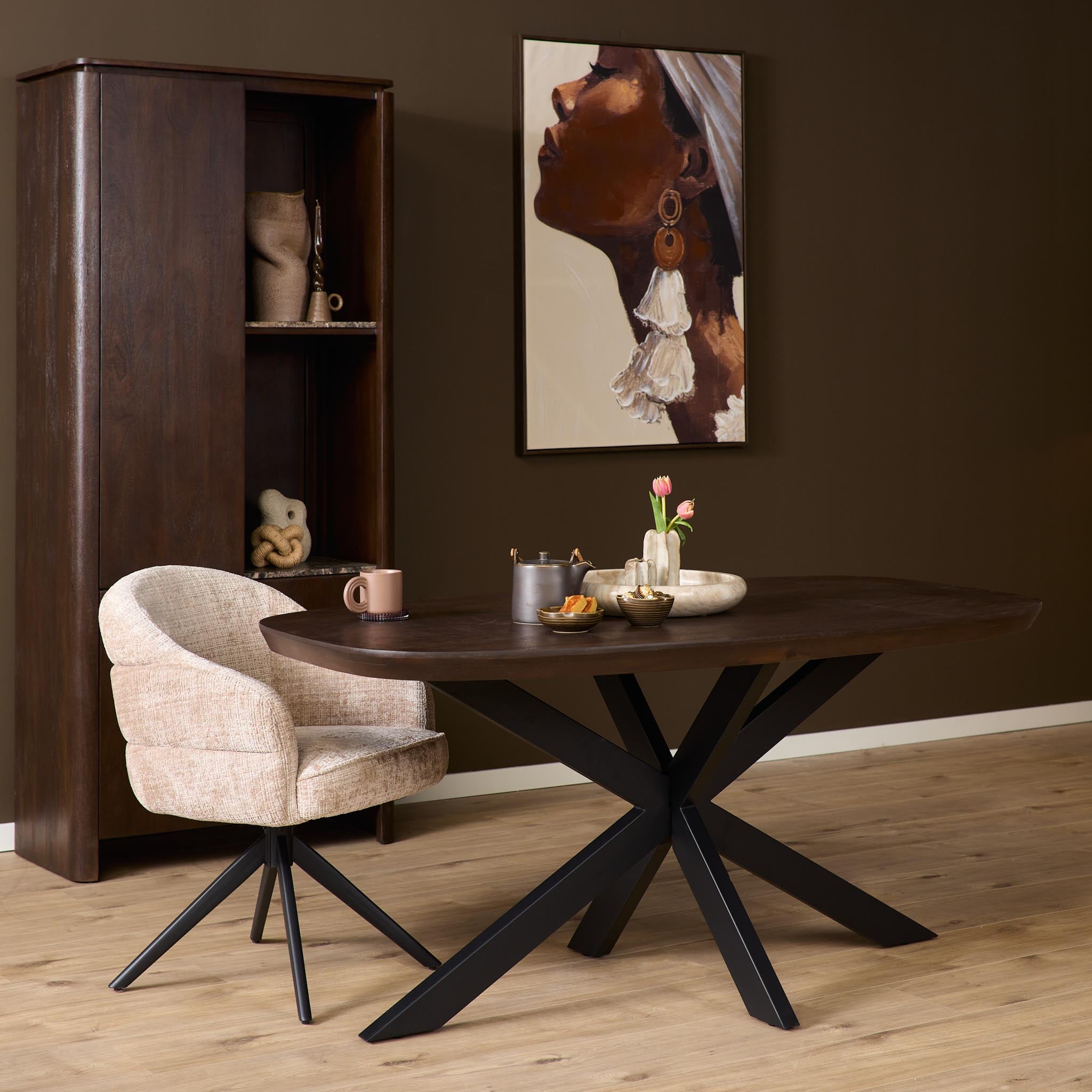 Eettafel Madison Brown | Ovaal | Bruin & Zwart