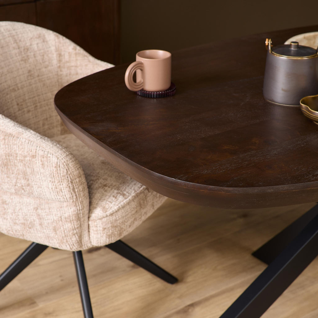 Eettafel Madison Brown | Ovaal | Bruin & Zwart