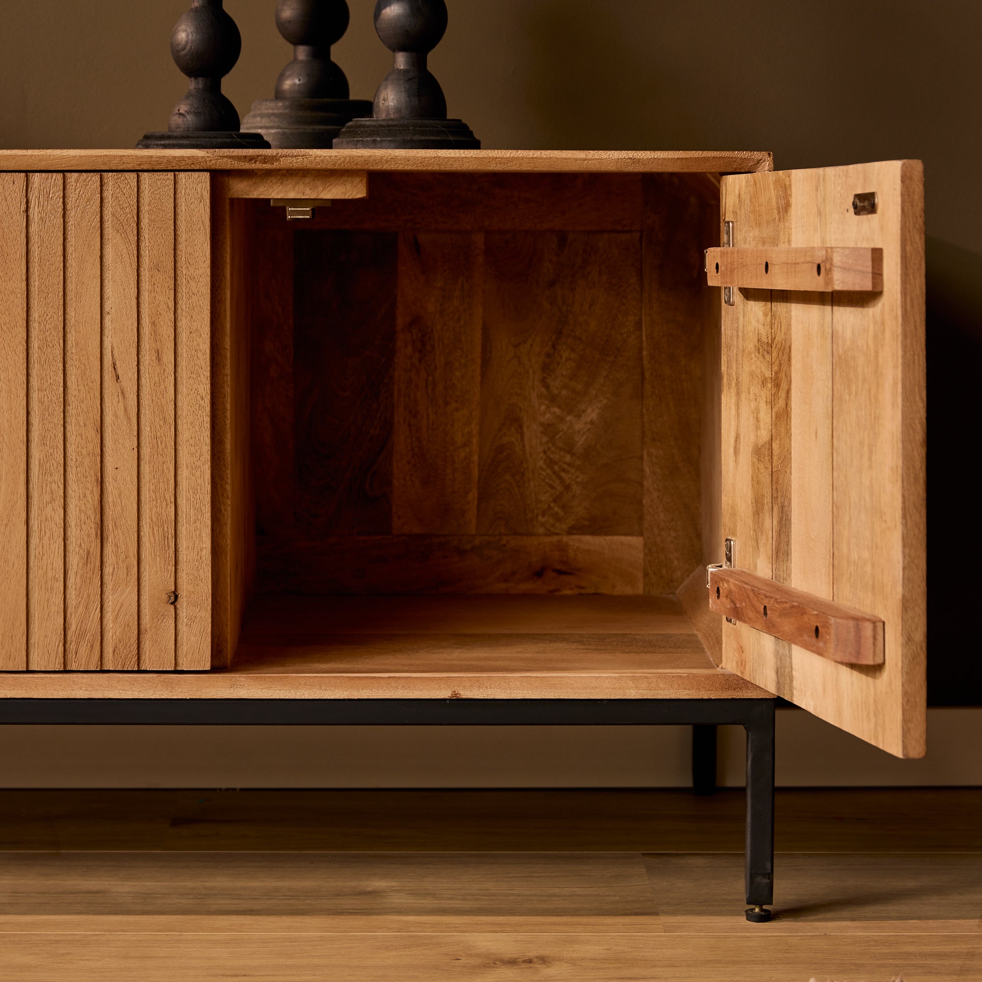 Tv meubel Madison | 4 Deuren | Mangohout Natural