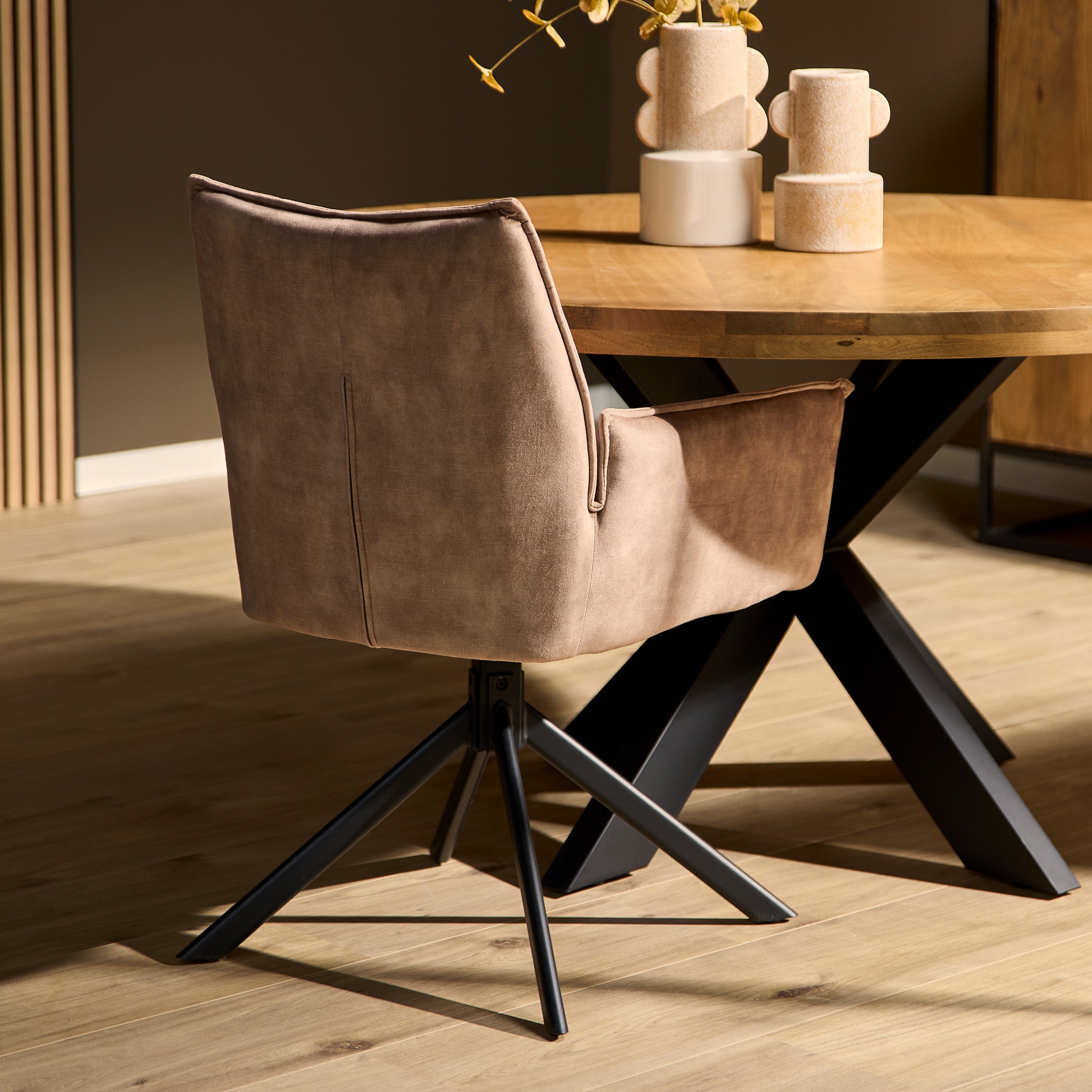 Eetkamerstoel Dani Velvet | Beige | Draaibaar