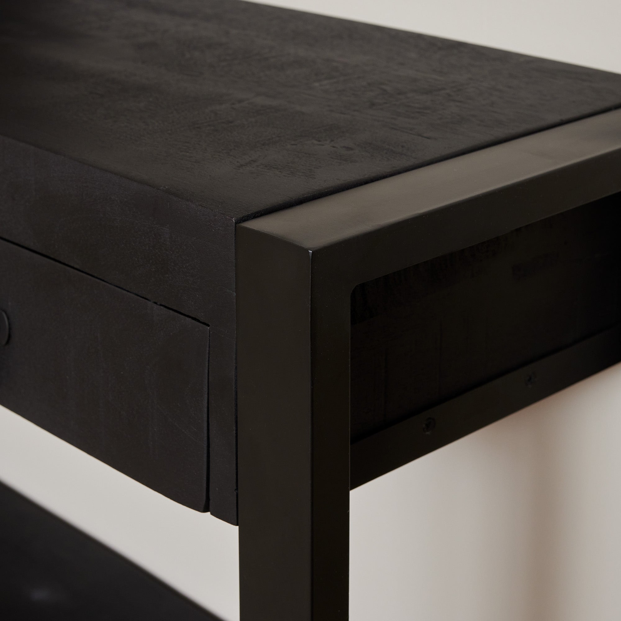 Sidetable Boaz Black | 3 Laden | Mangohout